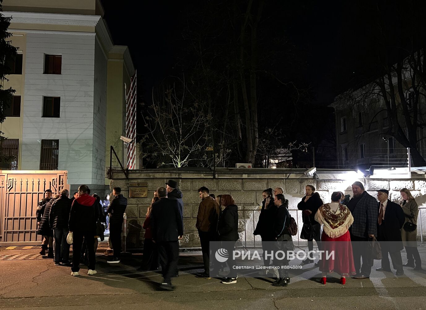 Показ фильма "Коридор бессмертия" в посольстве РФ в Румынии в честь 81-й годовщины полного снятия блокады Ленинграда