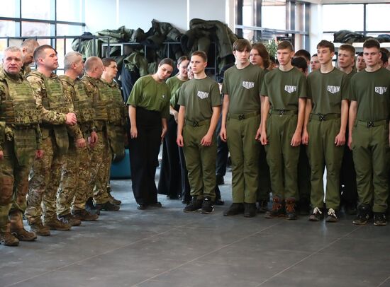 Военно-патриотические сборы школьников