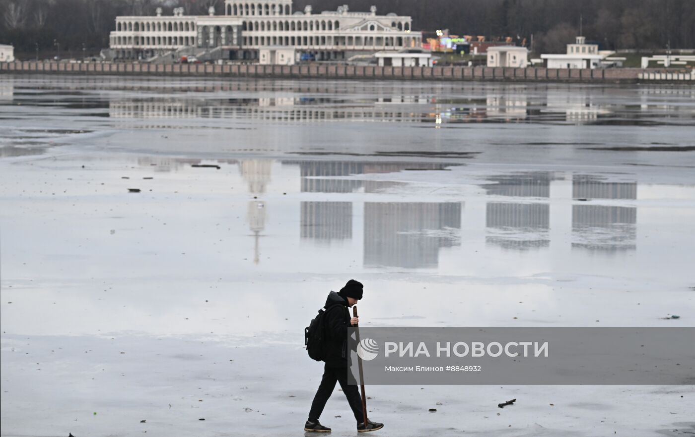 Теплая погода в Москве