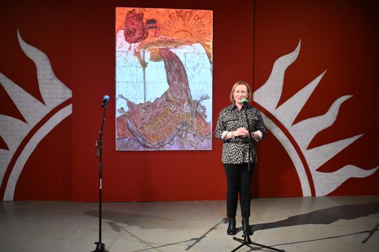 Выставка "Искусство в масштабе. Монументальная живопись Москвы"