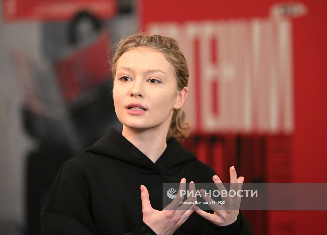 П/к артистов спектакля "Евгений Онегин" в театре Маяковского