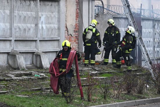 Пожар в административном здании в Москве