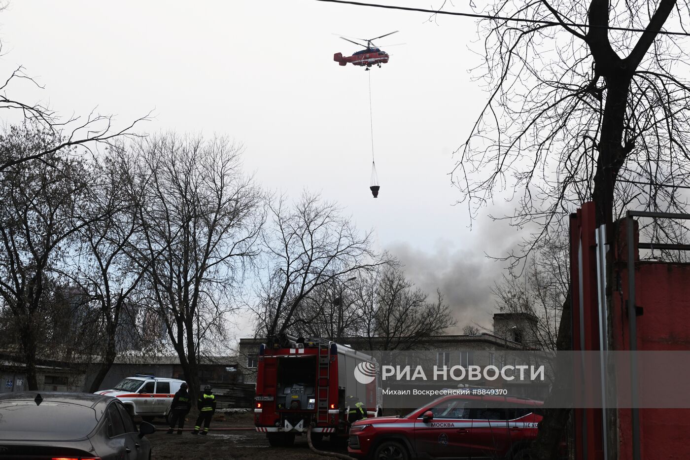 Пожар в административном здании в Москве