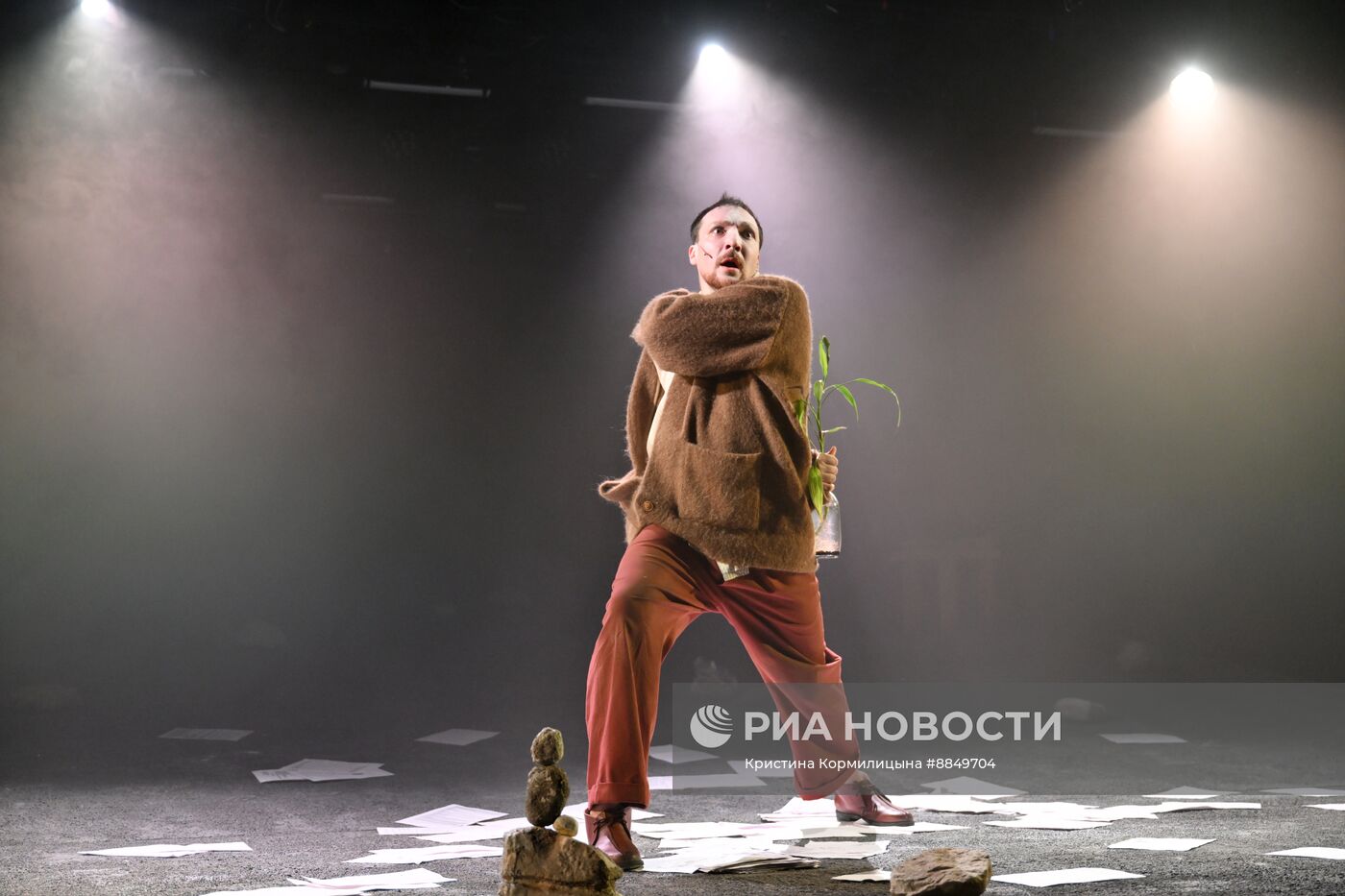 Спектакль "Голиаф" в театр "Шалом"