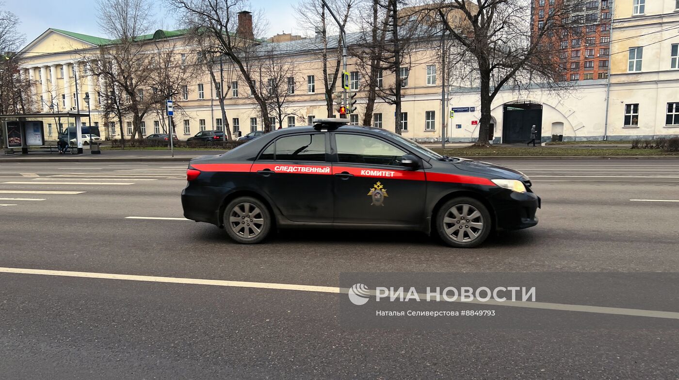 Автомобиль Следственного комитета РФ