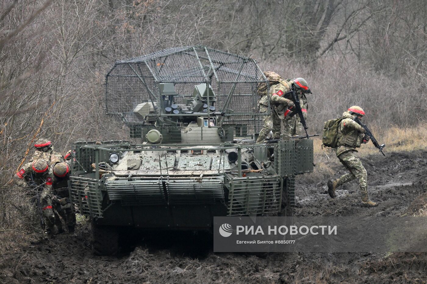 Боевая подготовка 15-й отдельной гвардейской мотострелковой Александрийской бригады в ДНР