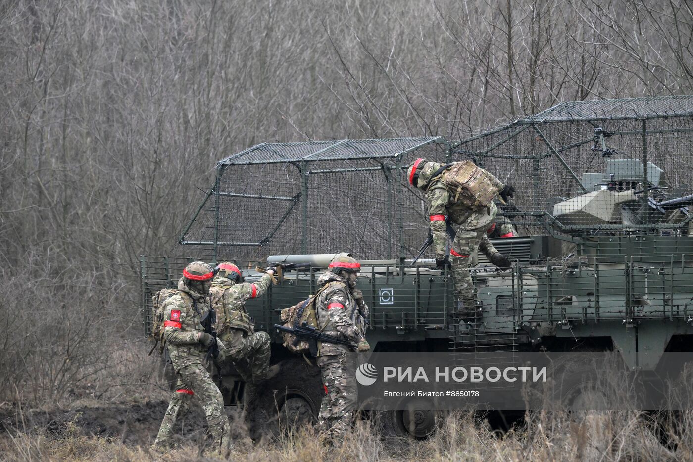 Боевая подготовка 15-й отдельной гвардейской мотострелковой Александрийской бригады в ДНР