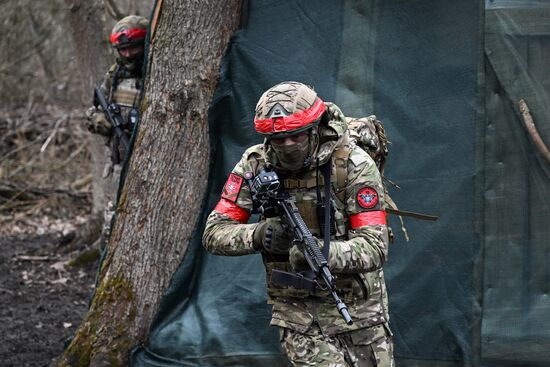 Боевая подготовка 15-й отдельной гвардейской мотострелковой Александрийской бригады в ДНР