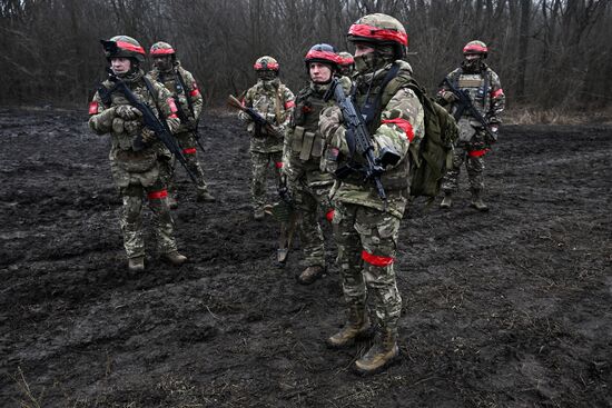 Боевая подготовка 15-й отдельной гвардейской мотострелковой Александрийской бригады в ДНР