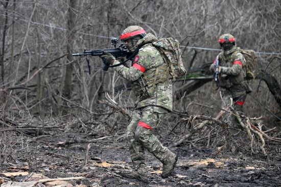 Боевая подготовка 15-й отдельной гвардейской мотострелковой Александрийской бригады в ДНР