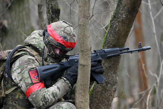 Боевая подготовка 15-й отдельной гвардейской мотострелковой Александрийской бригады в ДНР