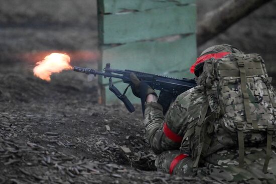 Боевая подготовка 15-й отдельной гвардейской мотострелковой Александрийской бригады в ДНР