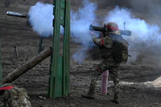 Боевая подготовка 15-й отдельной гвардейской мотострелковой Александрийской бригады в ДНР