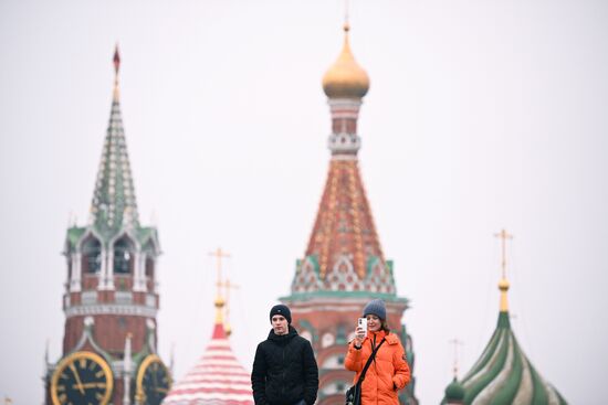 Теплая погода в Москве