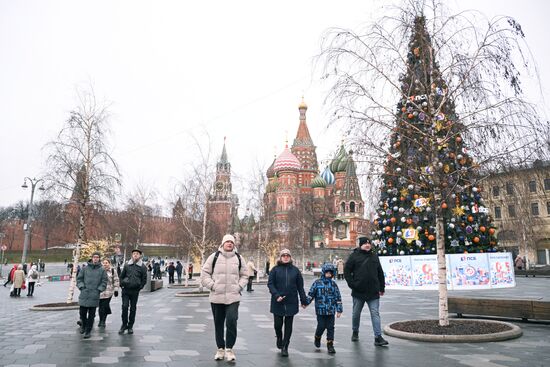 Теплая погода в Москве