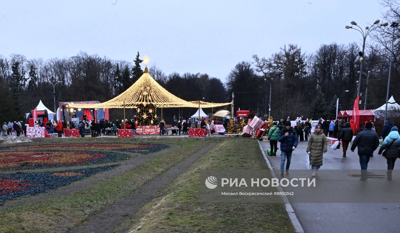 Теплая погода в Москве