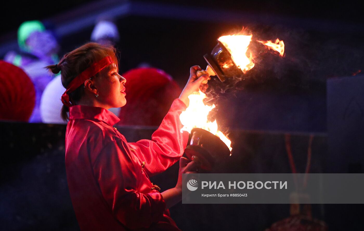 Празднование Китайского Нового года