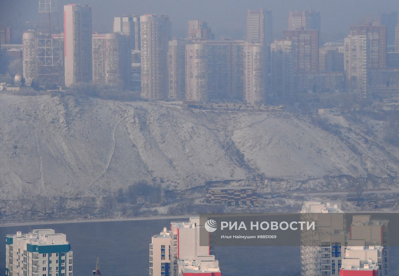 В Красноярске введен режим "черного неба"