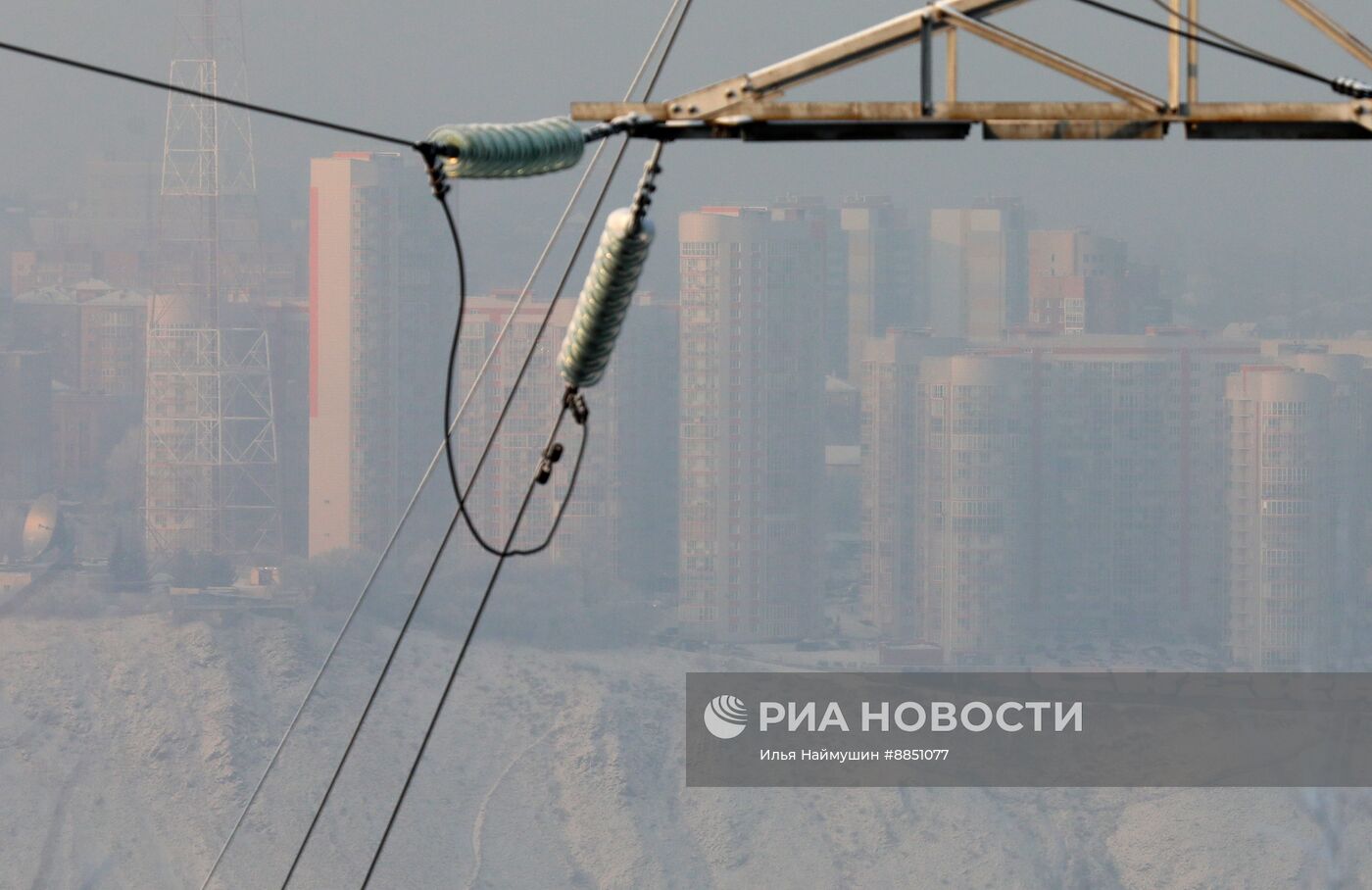 В Красноярске введен режим "черного неба"