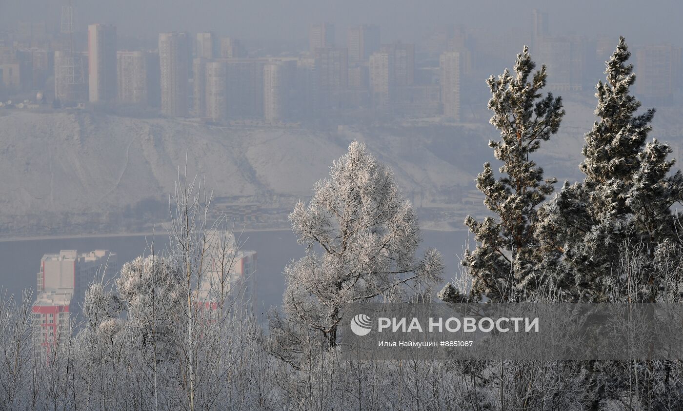 В Красноярске введен режим "черного неба"