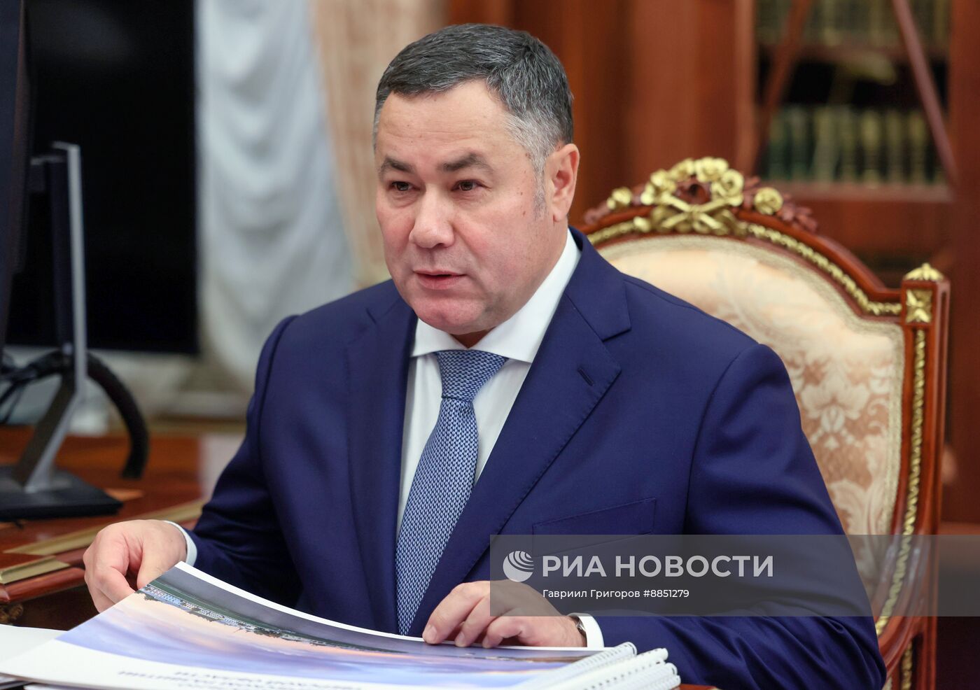 Рабочая встреча президента Владимира Путина с губернатором Тверской области Игорем Руденей