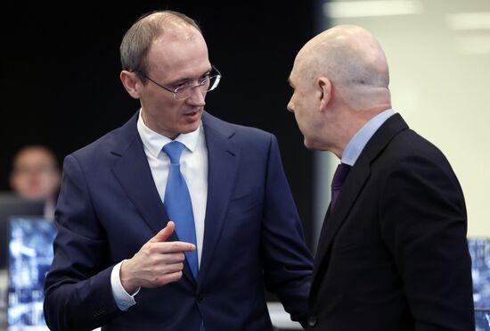 Премьер-министр М. Мишустин провел стратсессию "Реализация макроэкономической политики для устойчивого роста"