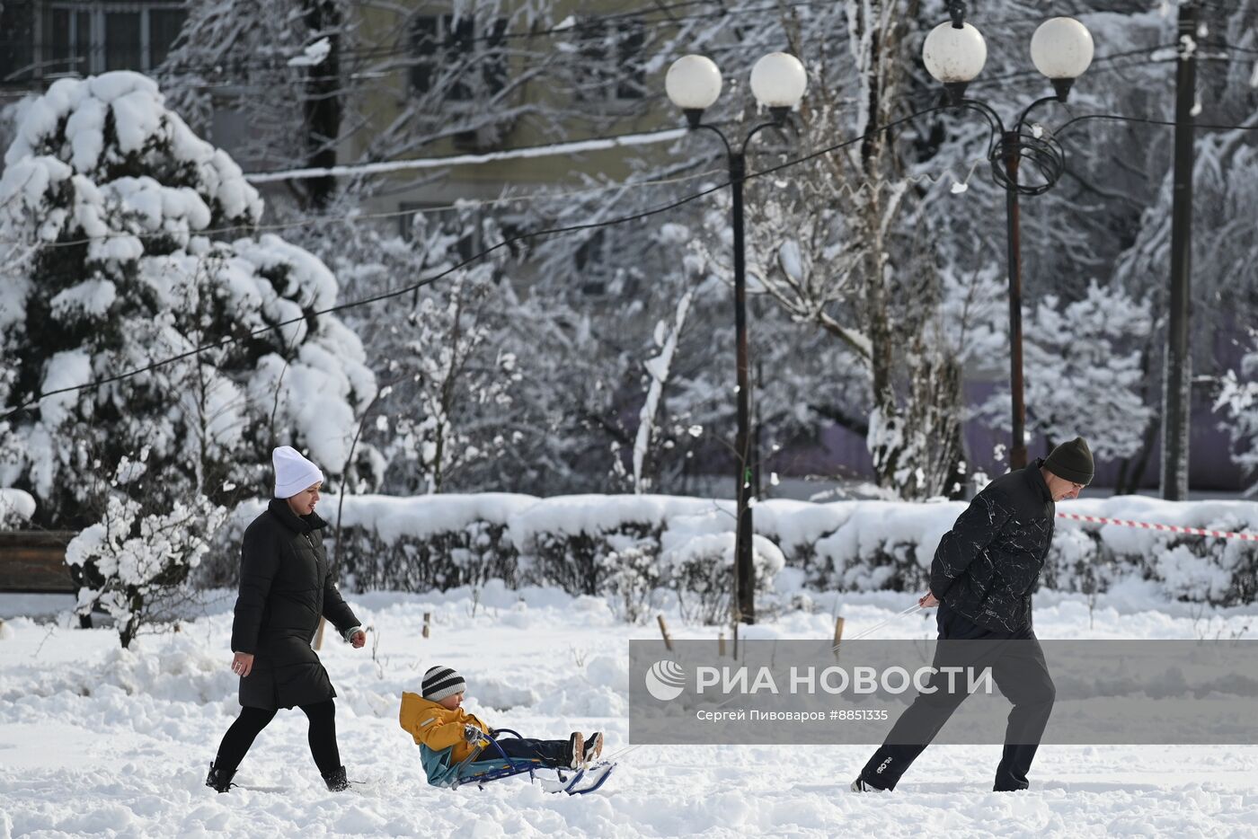 Последствия снегопада в Ростове-на-Дону