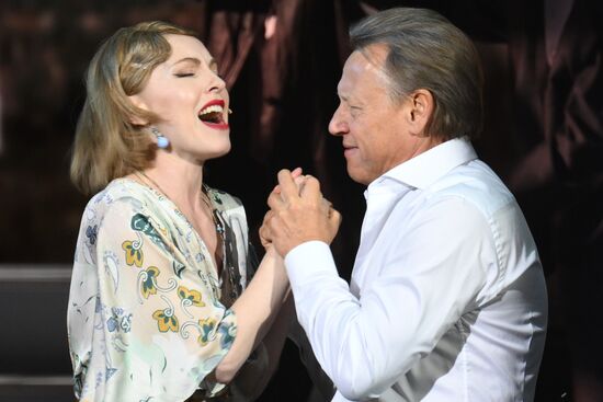 Юбилейный вечер "Дунаевские. Двойной портрет"