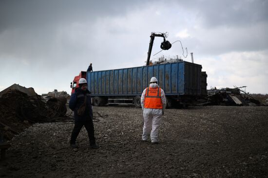 Демонтаж танкера "Волгонефть-239" в Краснодарском крае