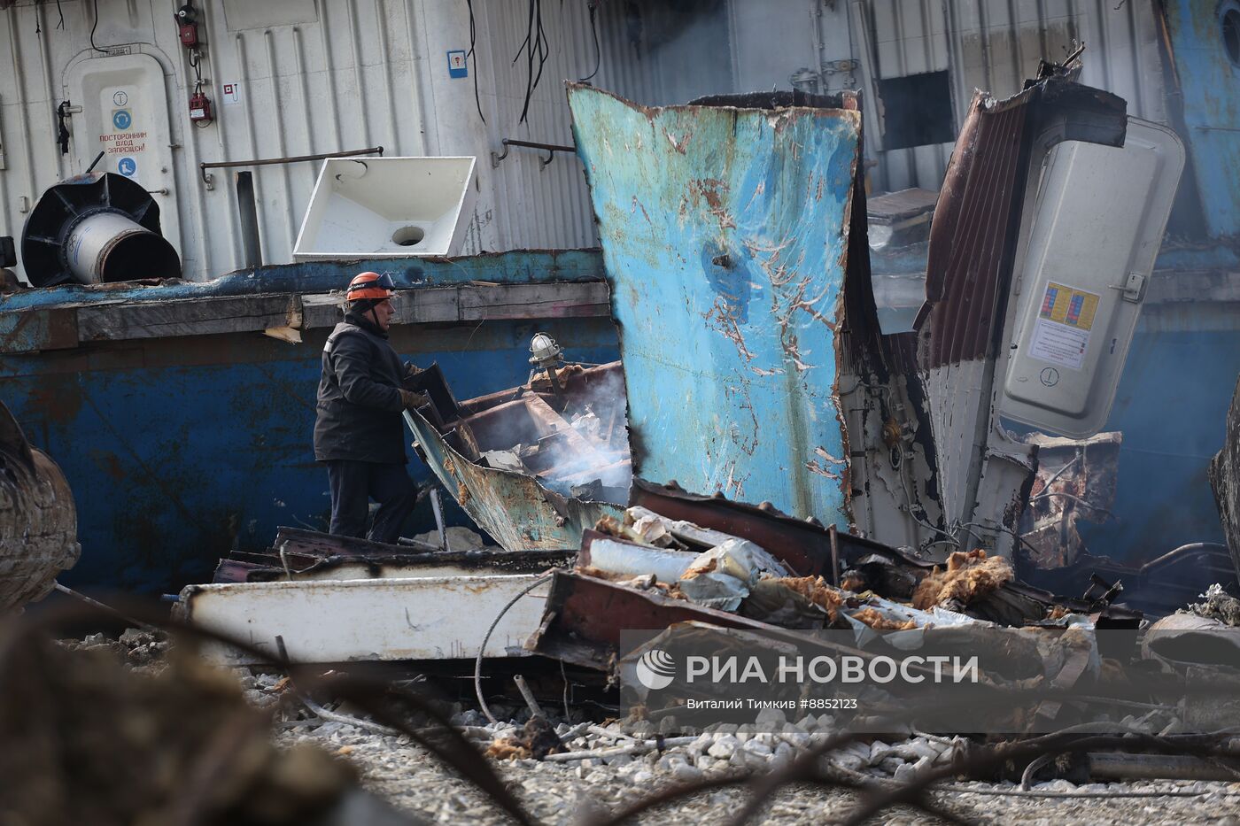 Демонтаж танкера "Волгонефть-239" в Краснодарском крае