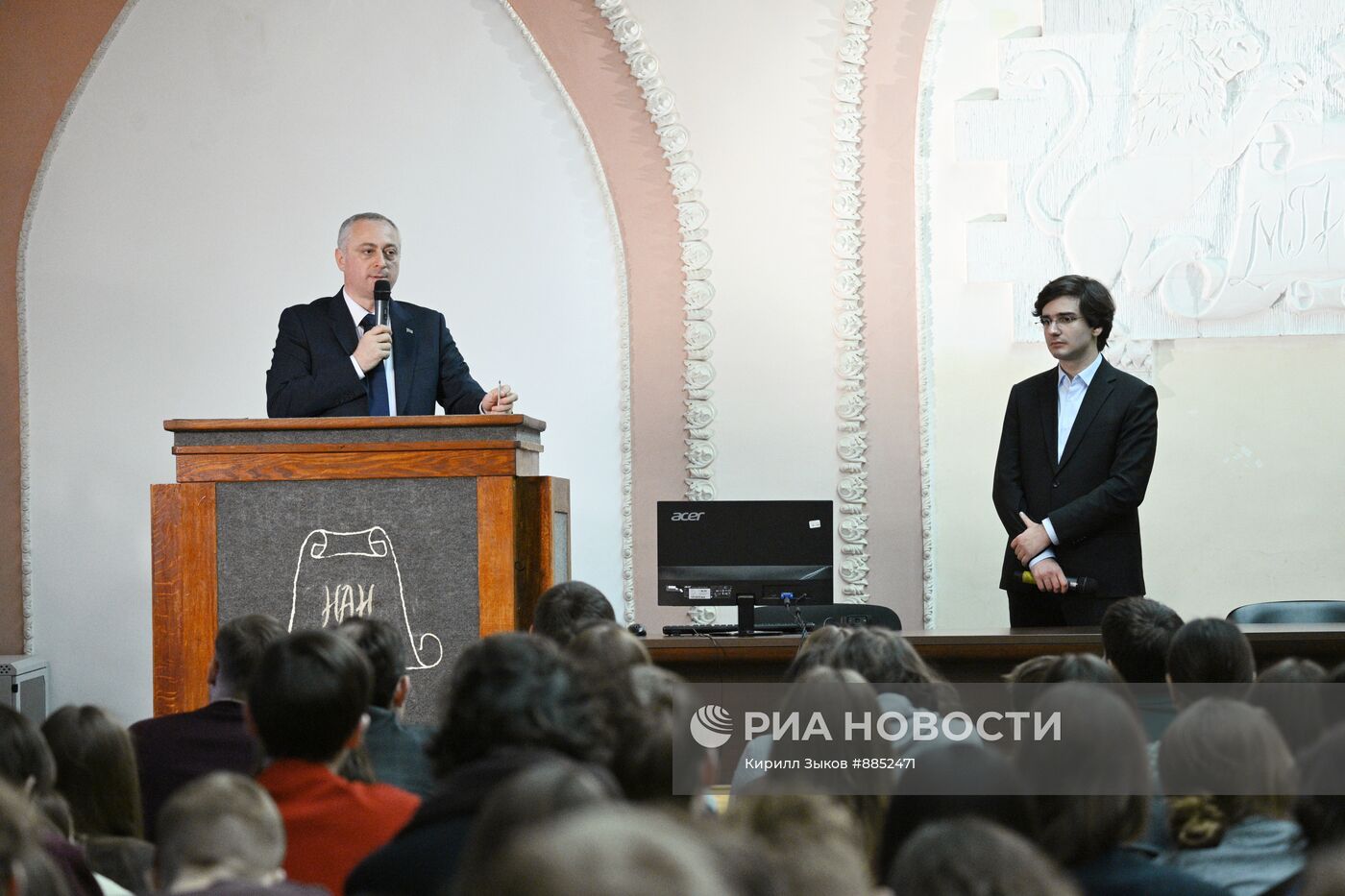 Рабочая поездка политического деятеля Абхазии Б. Гунбы в Москву