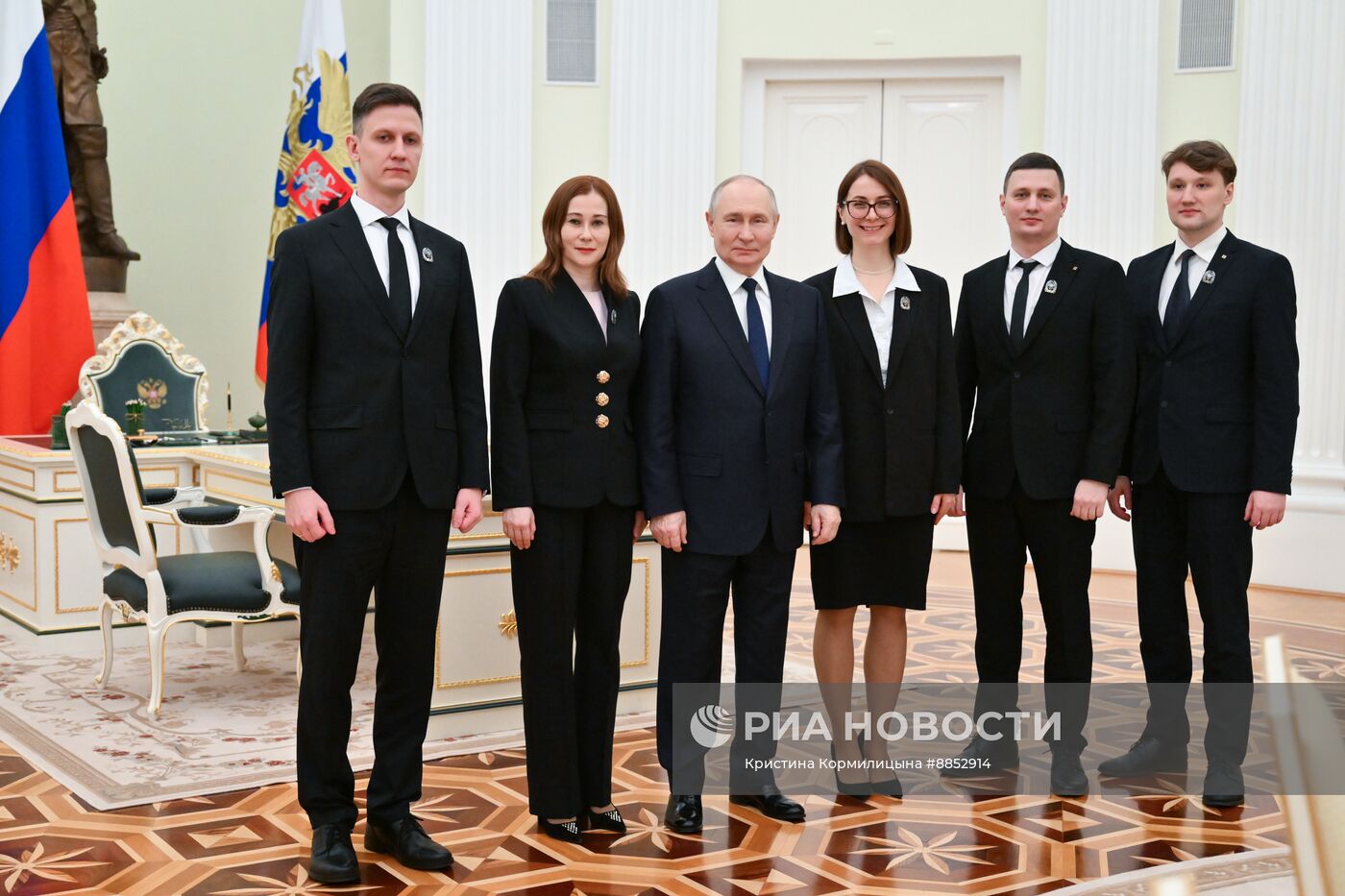 Президент Владимир Путин вручил премии президента в области науки и инноваций молодым ученым за 2024 год