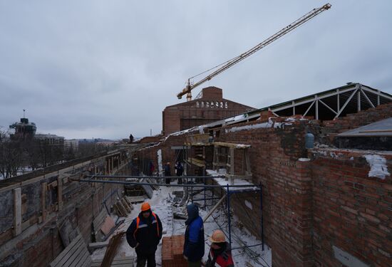 Восстановление драматического театра в Мариуполе