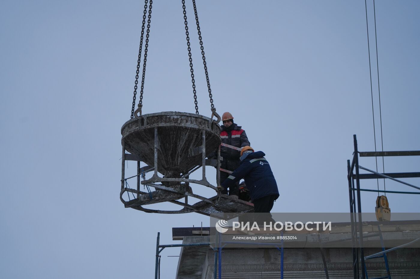 Восстановление драматического театра в Мариуполе