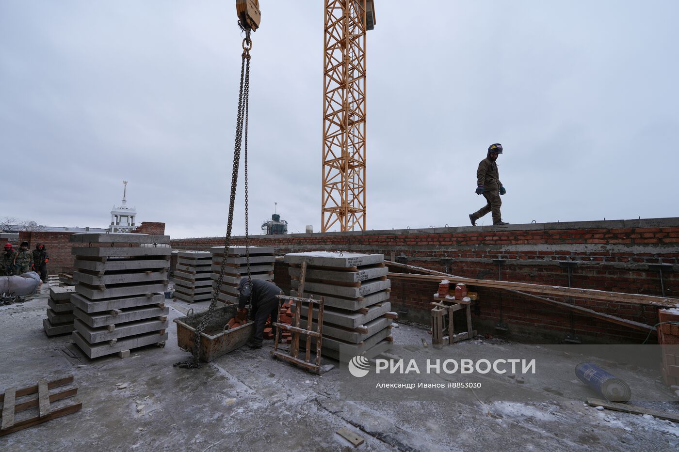 Восстановление драматического театра в Мариуполе