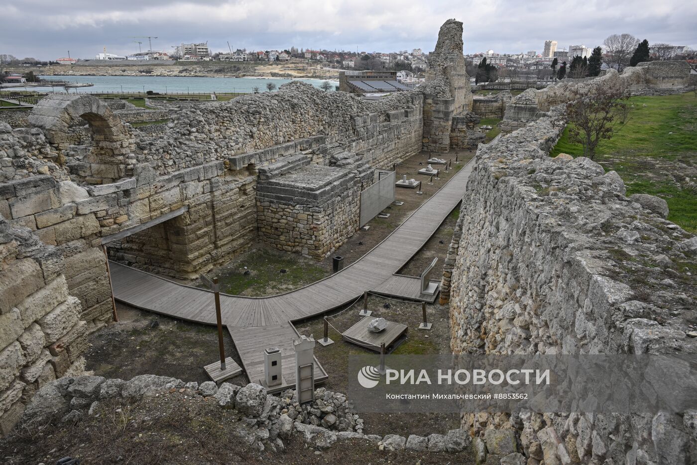 Музеи Херсонес Таврический и "Новый Херсонес"