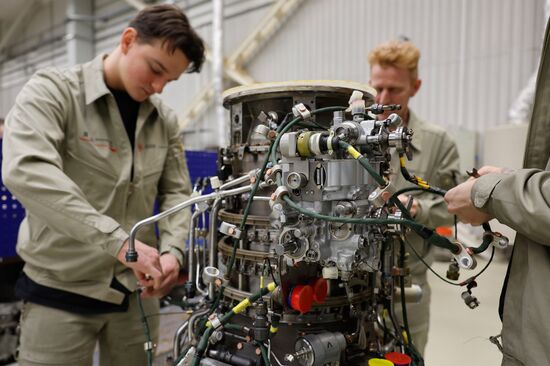 Производство газотурбинных двигателей для авиации