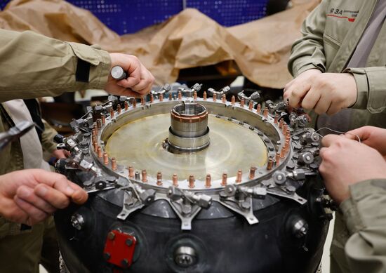 Производство газотурбинных двигателей для авиации