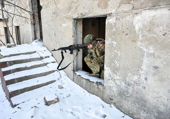 Боевая подготовка штурмовых подразделений ЦВО, участвовавших в освобождении населенного пункта Дзержинск в ДНР