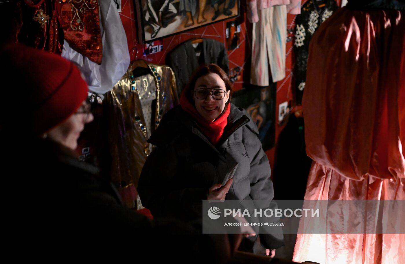 Выставка "Рок, кино и пламя: три века Анненкирхе" в Санкт-Петербурге