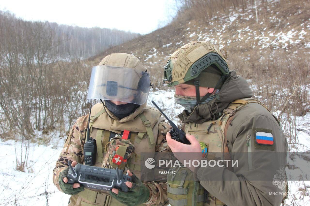 Саперы МЧС России обезвредили крылатую ракету "SCALP" в Курской области