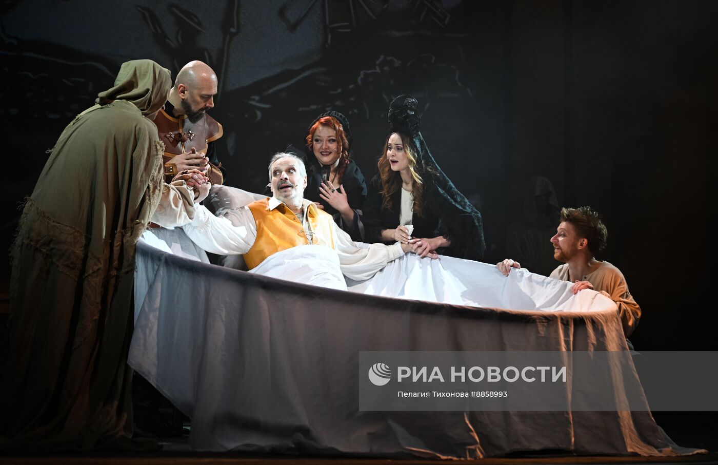 Премьера спектакля "Я – Дон Кихот! Человек из Ла Манчи" в театре на Малой Ордынке