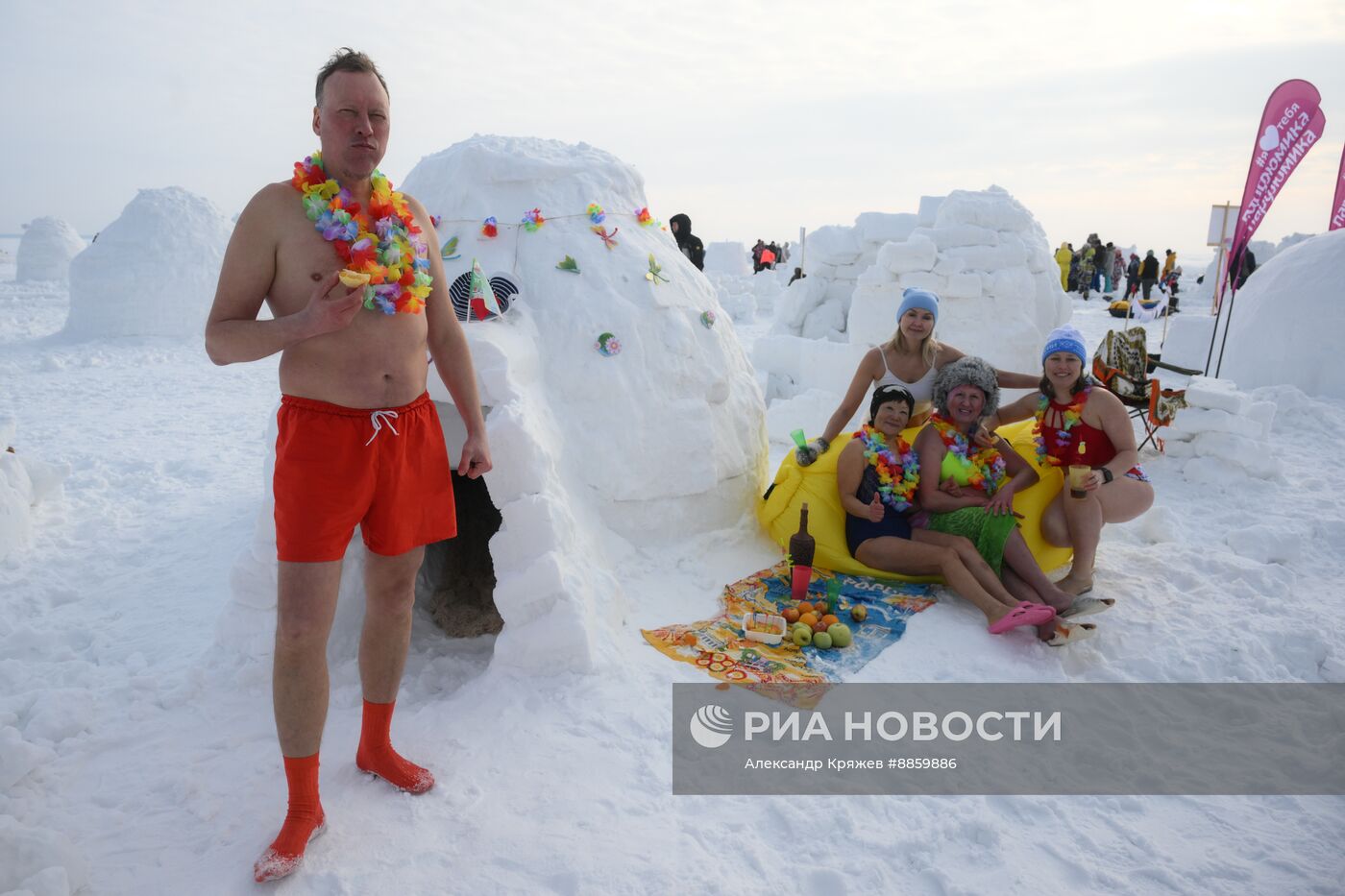 Фестиваль по строительству снежных хижин