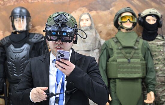 Выставка IDEX 2025 в ОАЭ