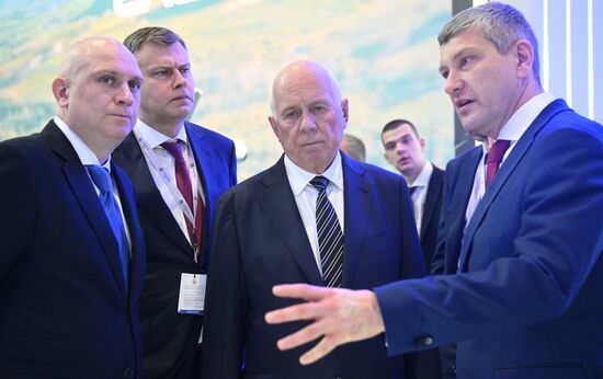 Выставка IDEX 2025 в ОАЭ