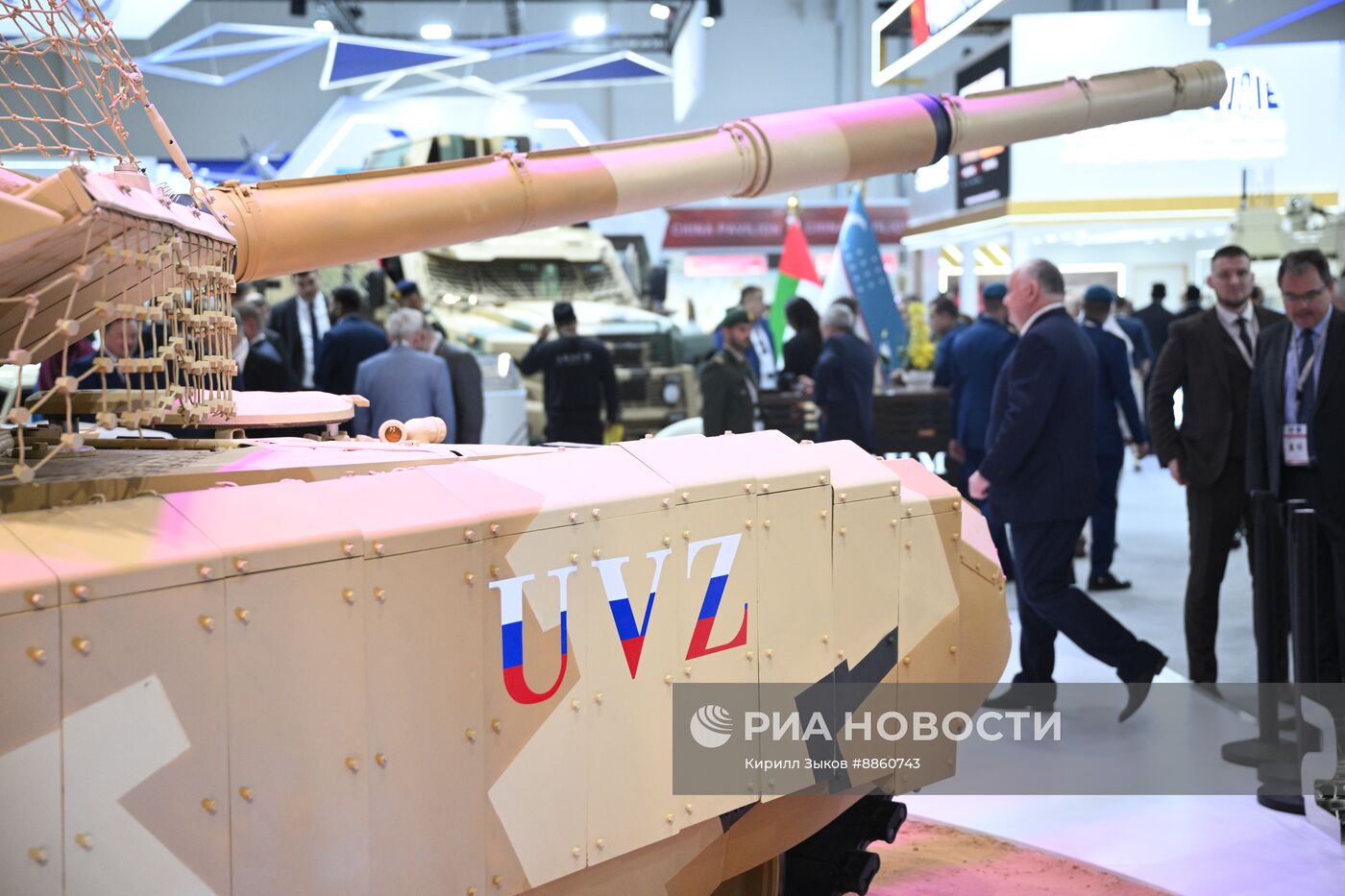 Выставка IDEX 2025 в ОАЭ