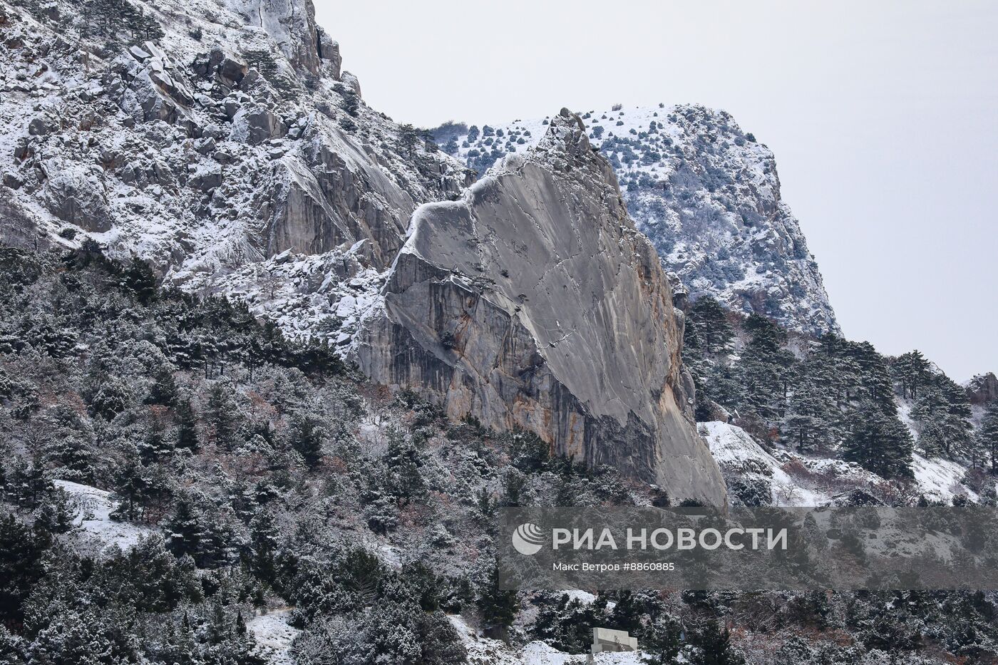 Снег в Крыму