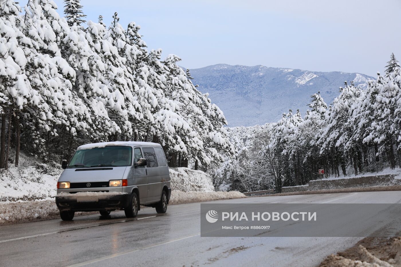 Снег в Крыму