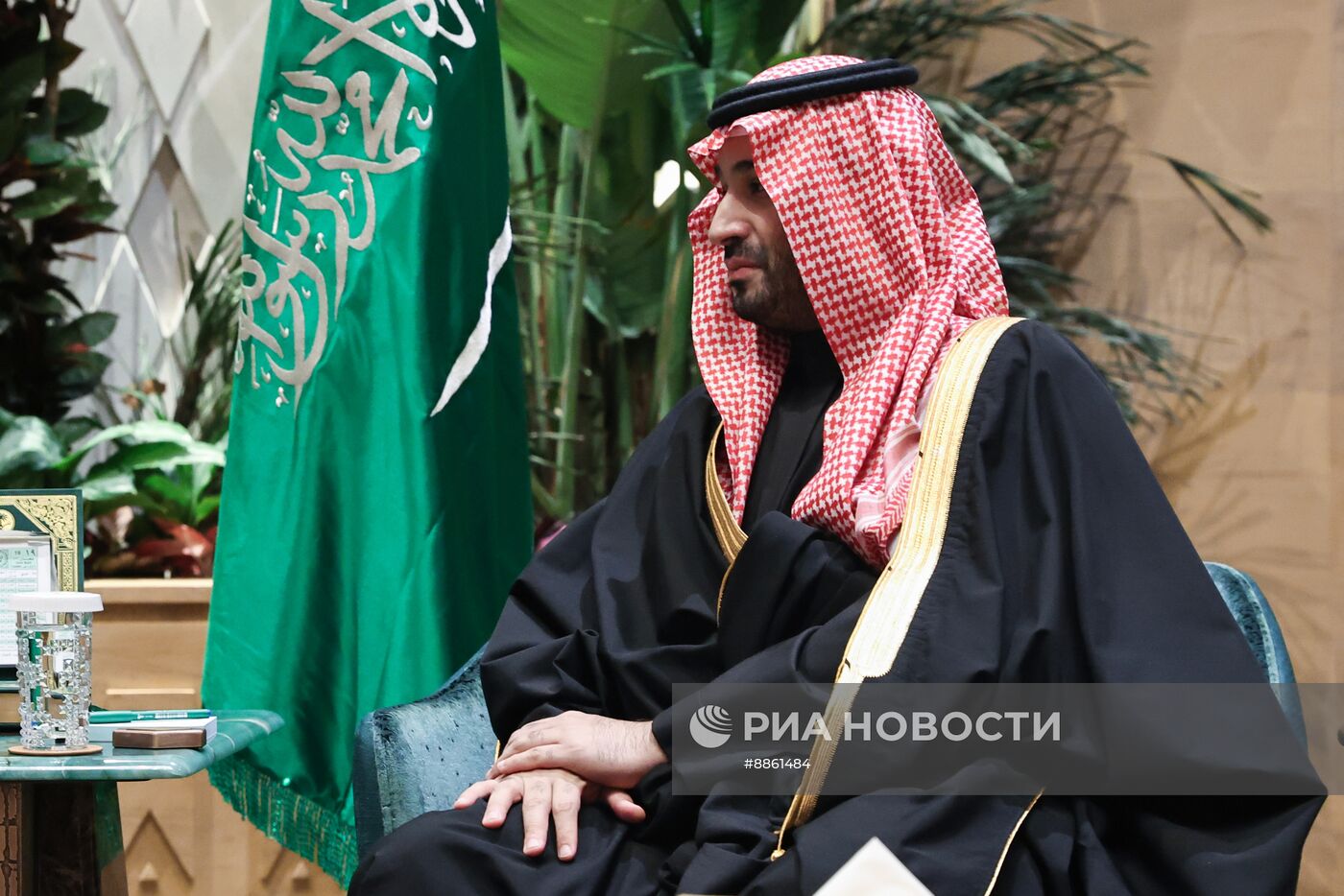 Встреча министра иностранных дел РФ С. Лаврова и наследного принца Саудовской Аравии М. Сальман аль Сауда