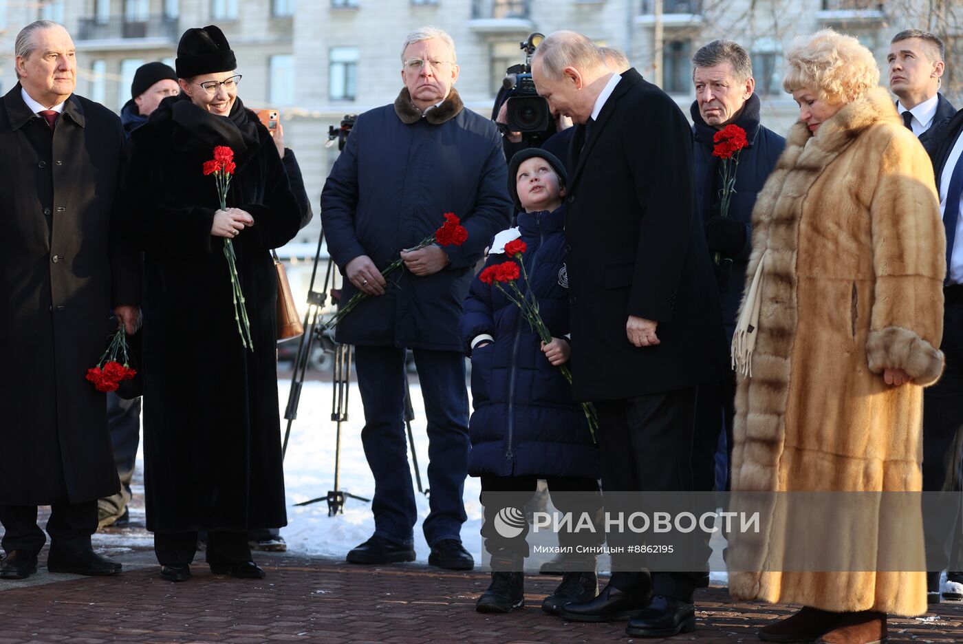 Рабочая поездка президента РФ В. Путина в Санкт-Петербург 